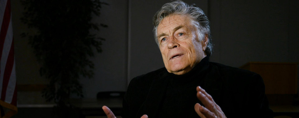Art Hindle discusses playing Dr. Geoffrey Howells | "Invasion of the Body Snatchers" (1978)