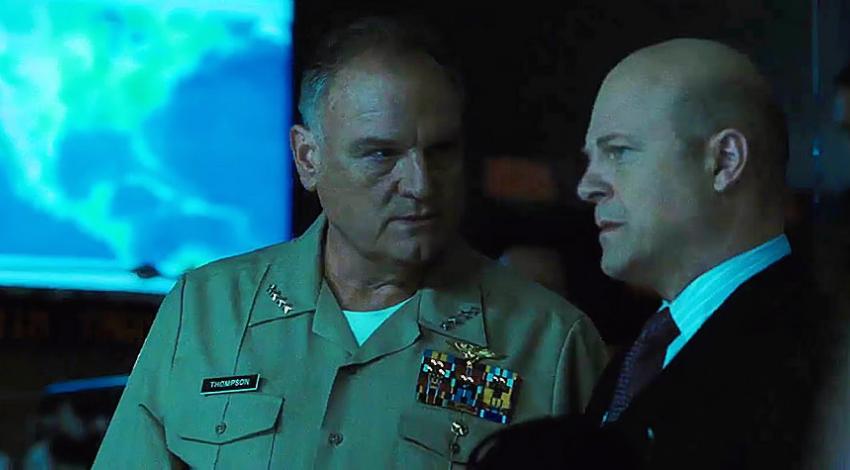 Michael Chiklis, Bill Smitrovich | "Eagle Eye" (2008)