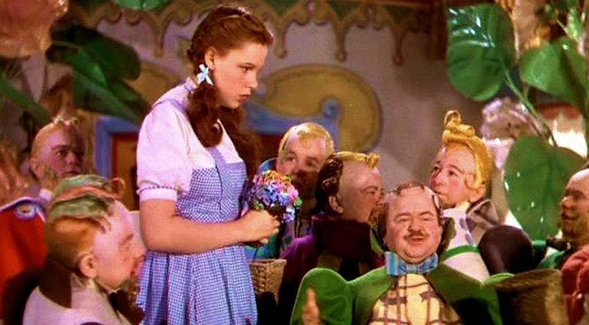 Judy Garland, & Munchkins | "The Wizard Oz" (1939)